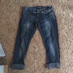 cropped jeans